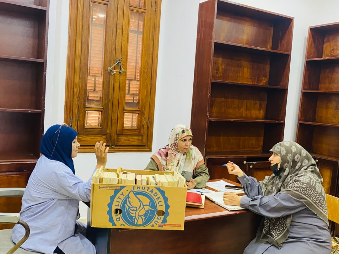 فريق بحثي من جامعة الزاوية يختتم زيارة علمية إلى المنطقة الشرقية لإنجاز مشروع (الفلسفة القورينائية في ليبيا)